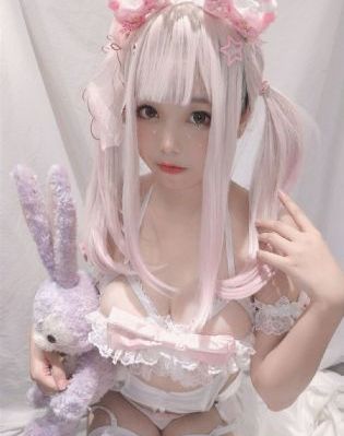 嫩草的香味完整版_DVD高清电影在线